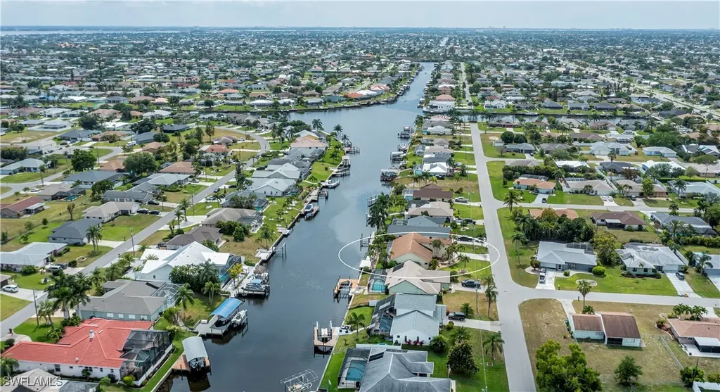 1903 SE 10th Avenue Cape Coral FL 33990