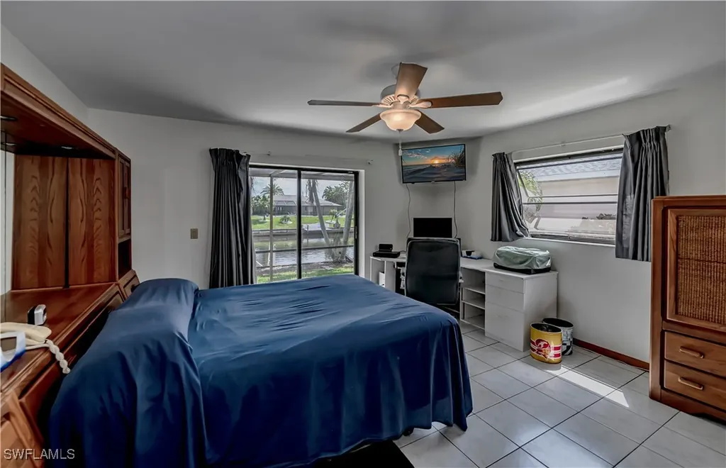 1903 SE 10th Avenue Cape Coral FL 33990