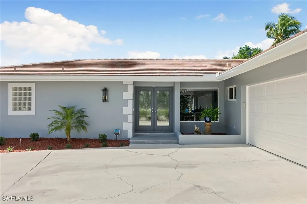 240 Shadowridge Court Marco Island FL 34145