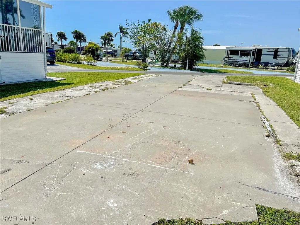 19681 Summerlin #495 Road Fort Myers FL 33908