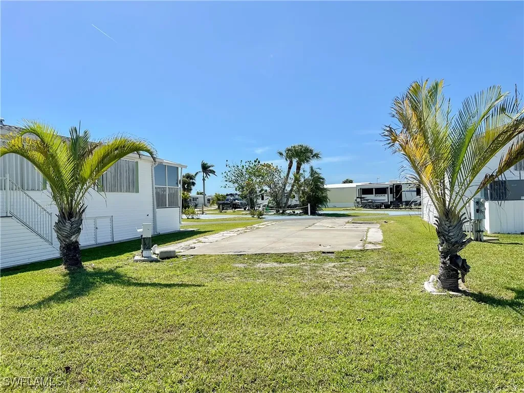 19681 Summerlin #495 Road Fort Myers FL 33908