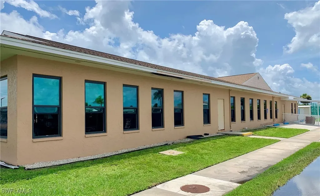 19681 Summerlin #495 Road Fort Myers FL 33908