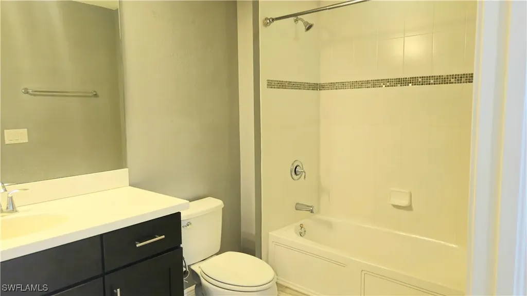 15098 Palmer Lake Circle Naples FL 34109