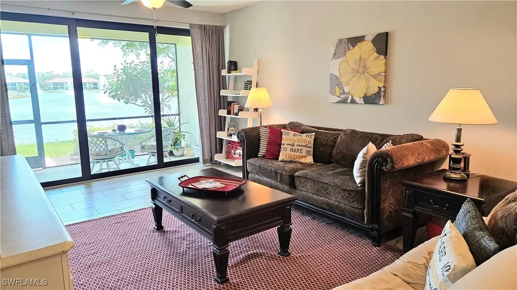 15098 Palmer Lake Circle Naples FL 34109