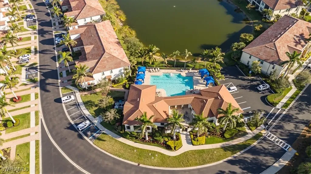 15098 Palmer Lake Circle Naples FL 34109
