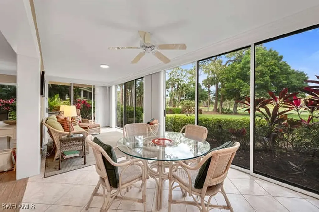 711 Wildwood Lane Naples FL 34105