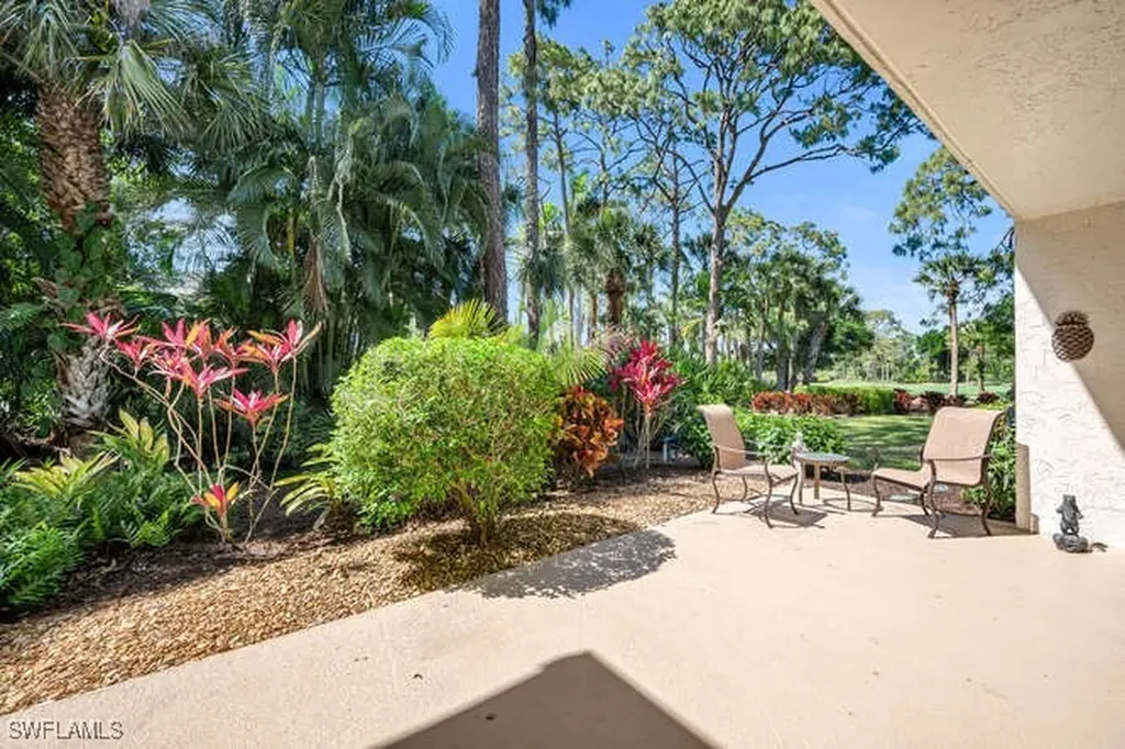 711 Wildwood Lane Naples FL 34105
