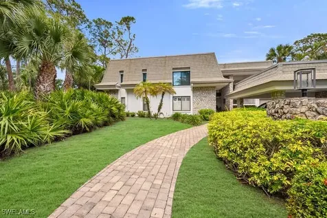 711 Wildwood Lane Naples FL 34105