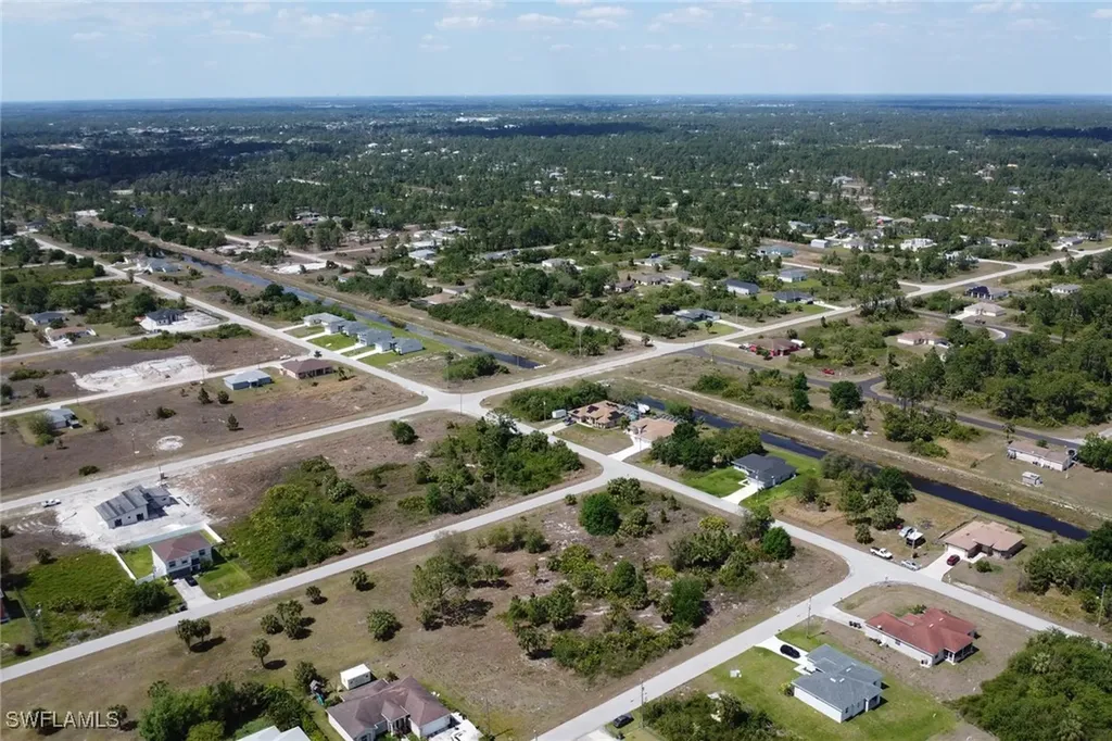912 Mercury Avenue S Lehigh Acres FL 33974