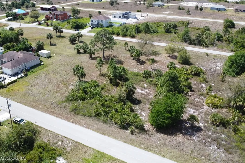 912 Mercury Avenue S Lehigh Acres FL 33974