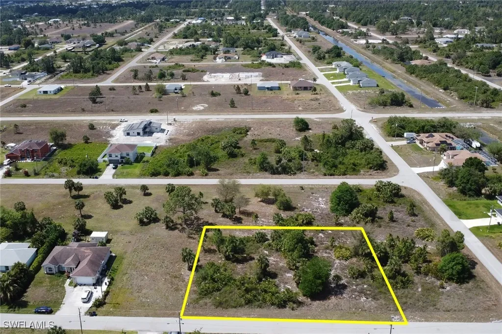 912 Mercury Avenue S Lehigh Acres FL 33974