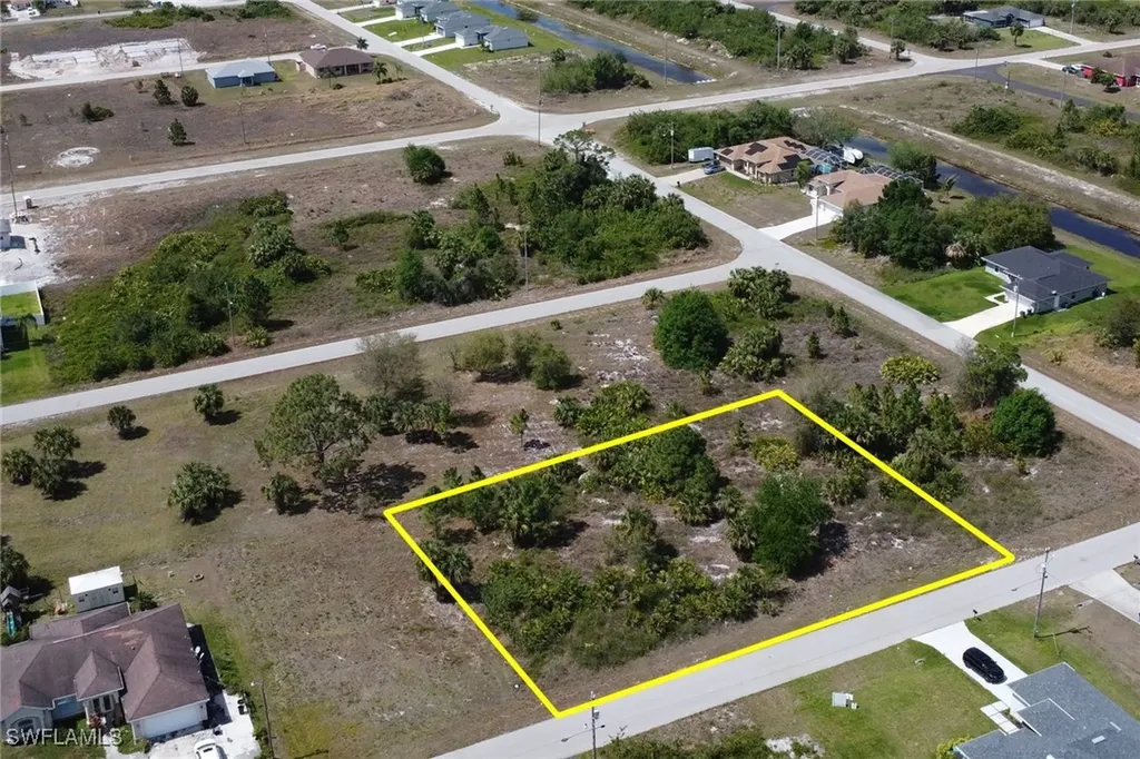 912 Mercury Avenue S Lehigh Acres FL 33974