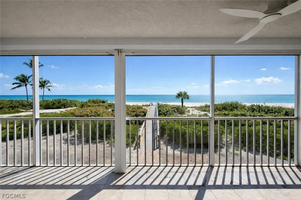 3015 W Gulf Drive Sanibel FL 33957