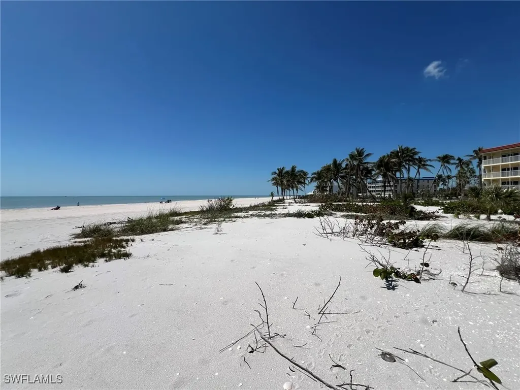 3015 W Gulf Drive Sanibel FL 33957