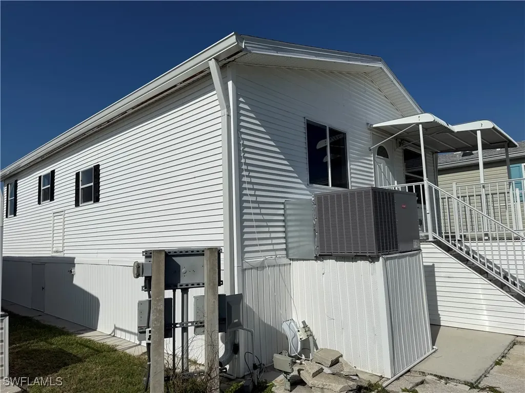 19681 Summerlin Road Fort Myers FL 33908