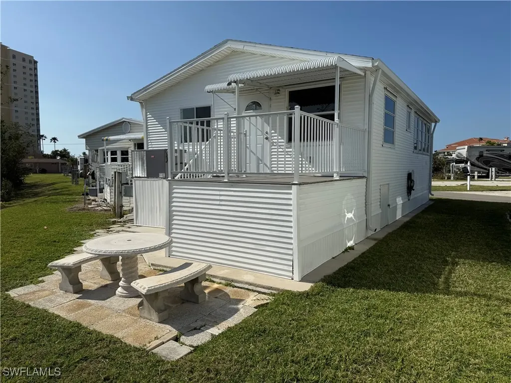 19681 Summerlin Road Fort Myers FL 33908