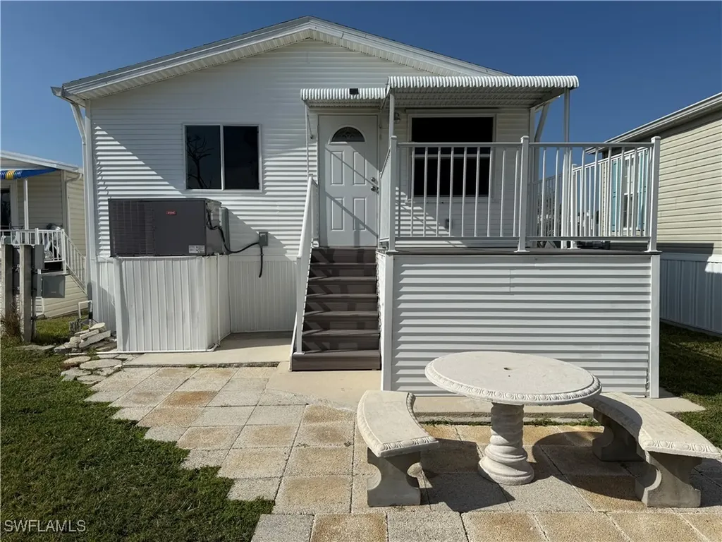 19681 Summerlin Road Fort Myers FL 33908