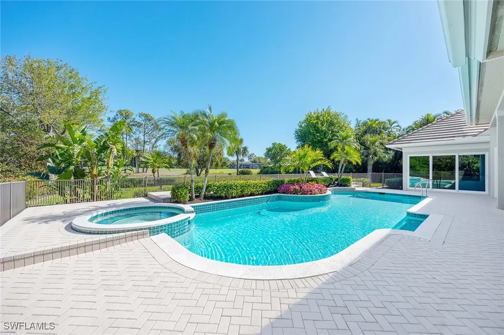 2717 Buckthorn Way Naples FL 34105
