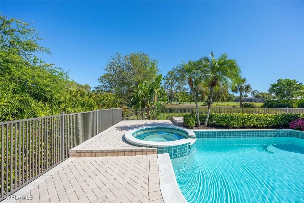2717 Buckthorn Way Naples FL 34105