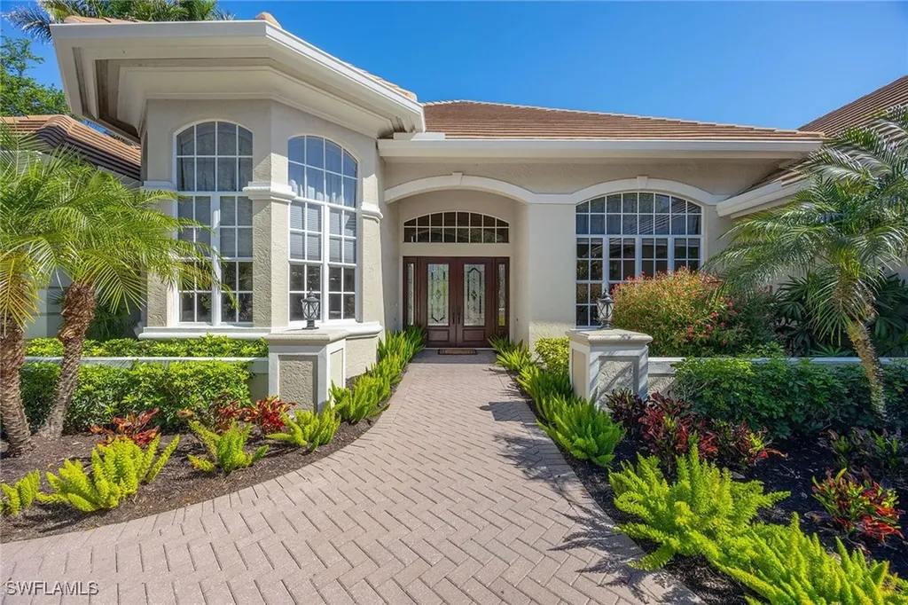 2717 Buckthorn Way Naples FL 34105