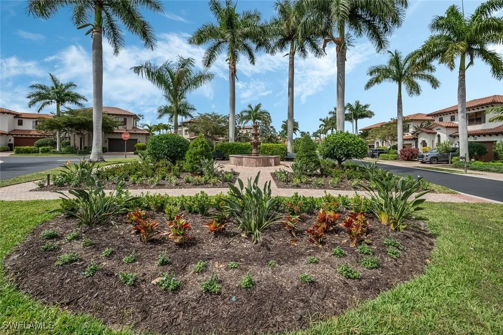7955 Cordoba Place Naples FL 34113