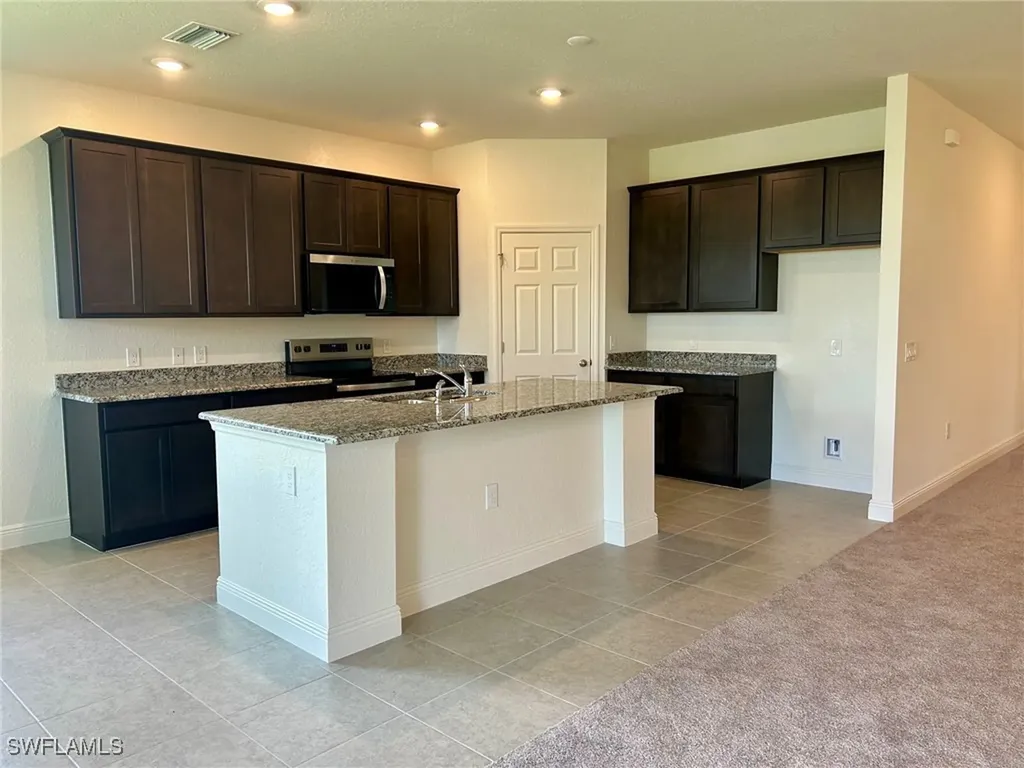2121 NW 27th Street Cape Coral FL 33993