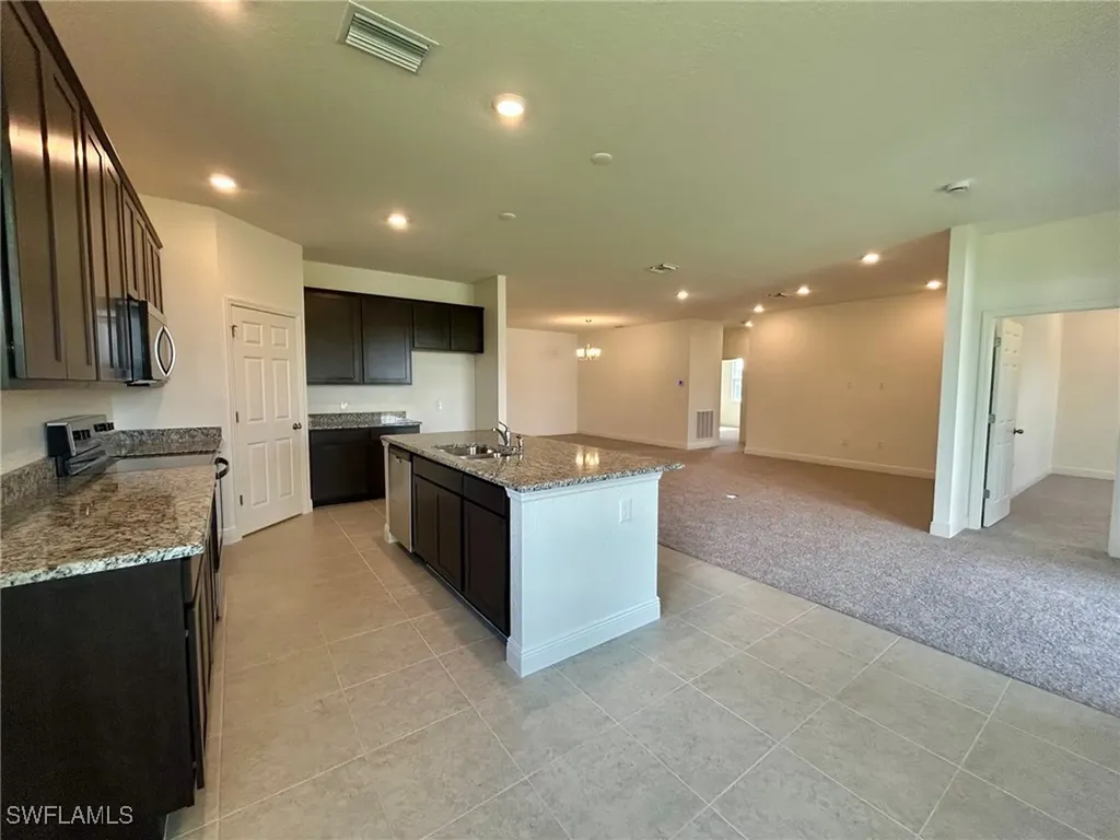 2121 NW 27th Street Cape Coral FL 33993