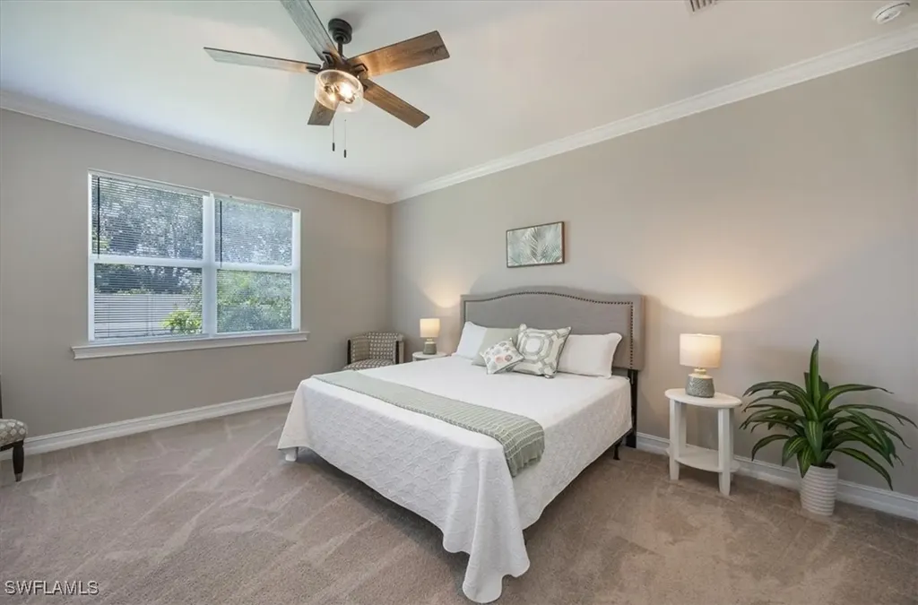 263 Tamarindo Lane Naples FL 34114