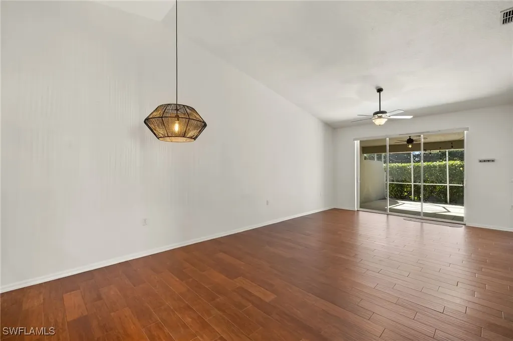 6254 Mandalay Circle Naples FL 34112