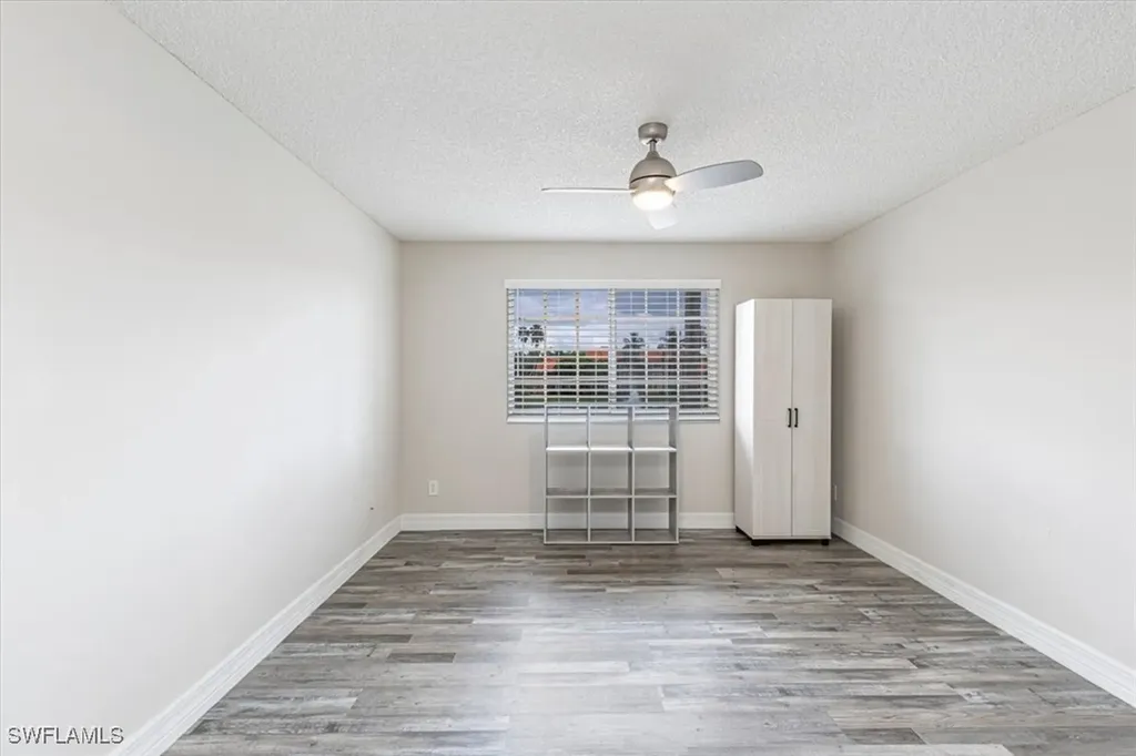 1205 Wildwood Lakes Boulevard Naples FL 34104