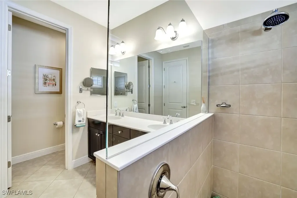 3667 Canopy Circle Naples FL 34120