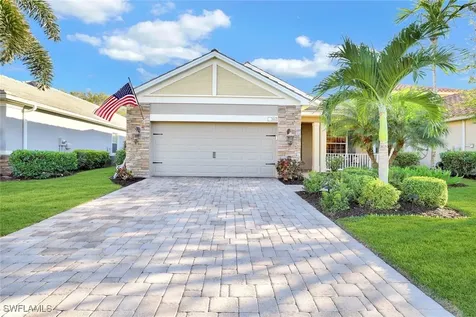 3667 Canopy Circle Naples FL 34120