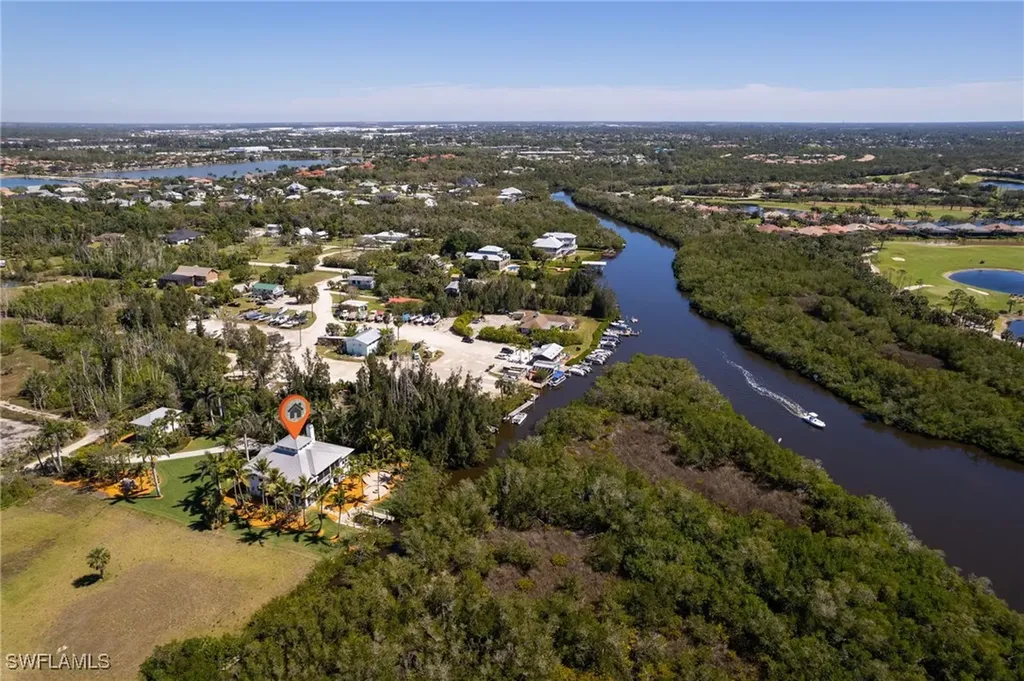 18481 Pioneer Road Fort Myers FL 33908