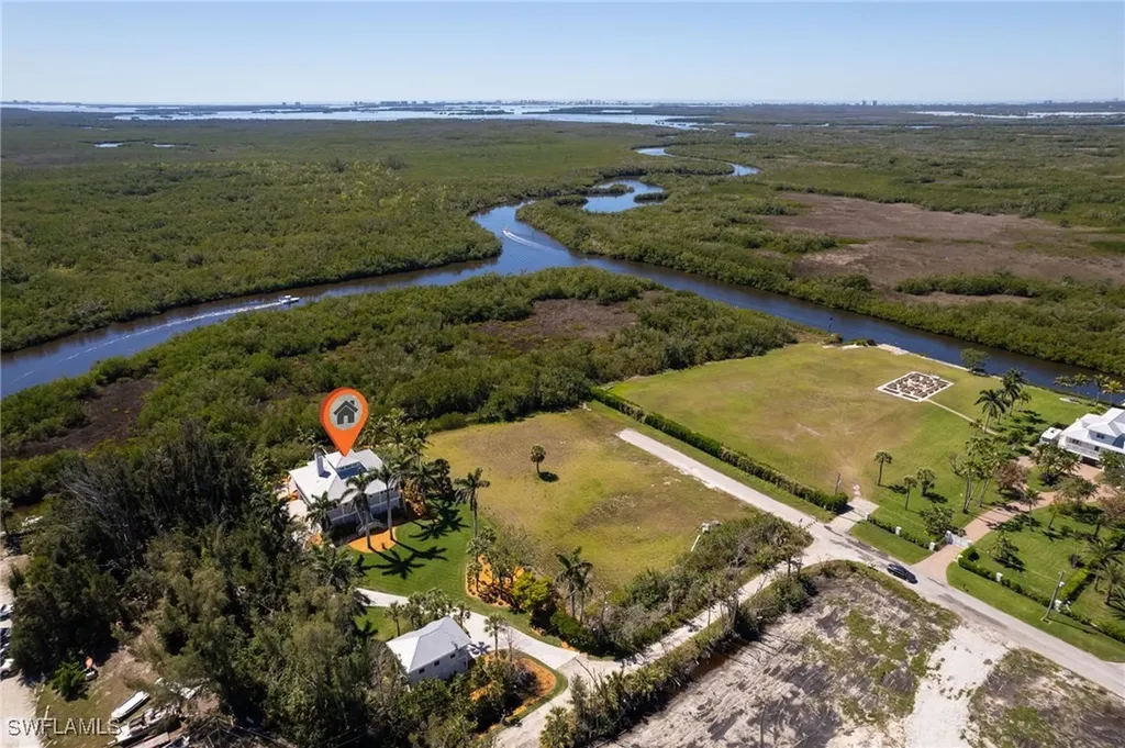 18481 Pioneer Road Fort Myers FL 33908