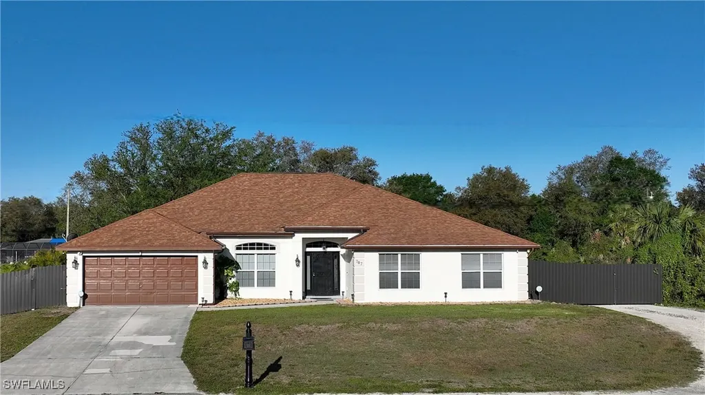 707 Broadway Avenue Lehigh Acres FL 33972
