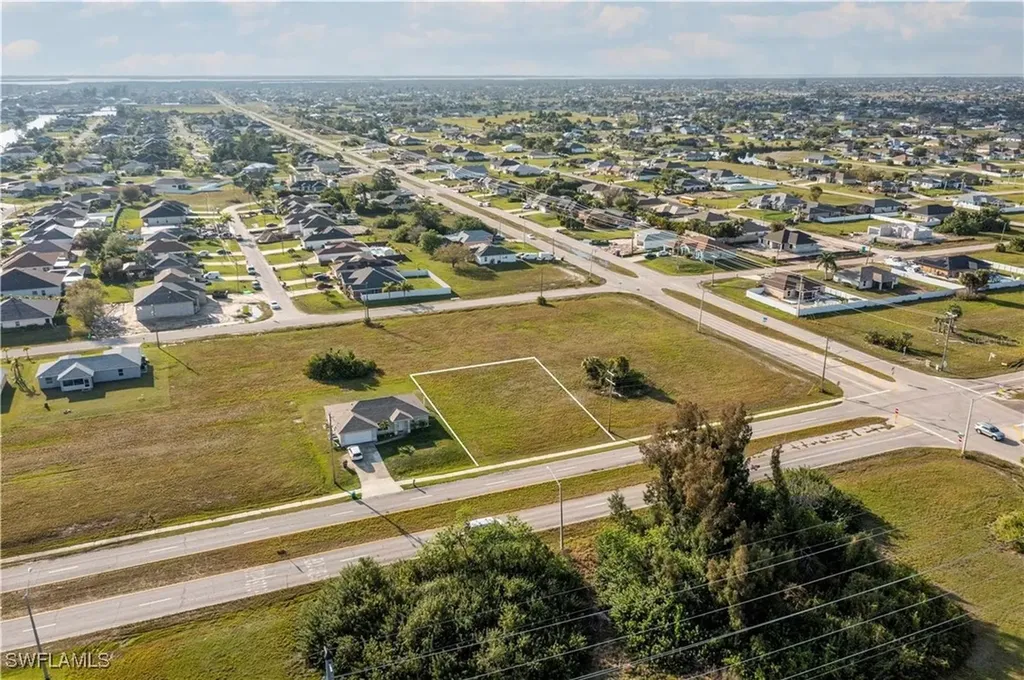 10 El Dorado Boulevard S Cape Coral FL 33991