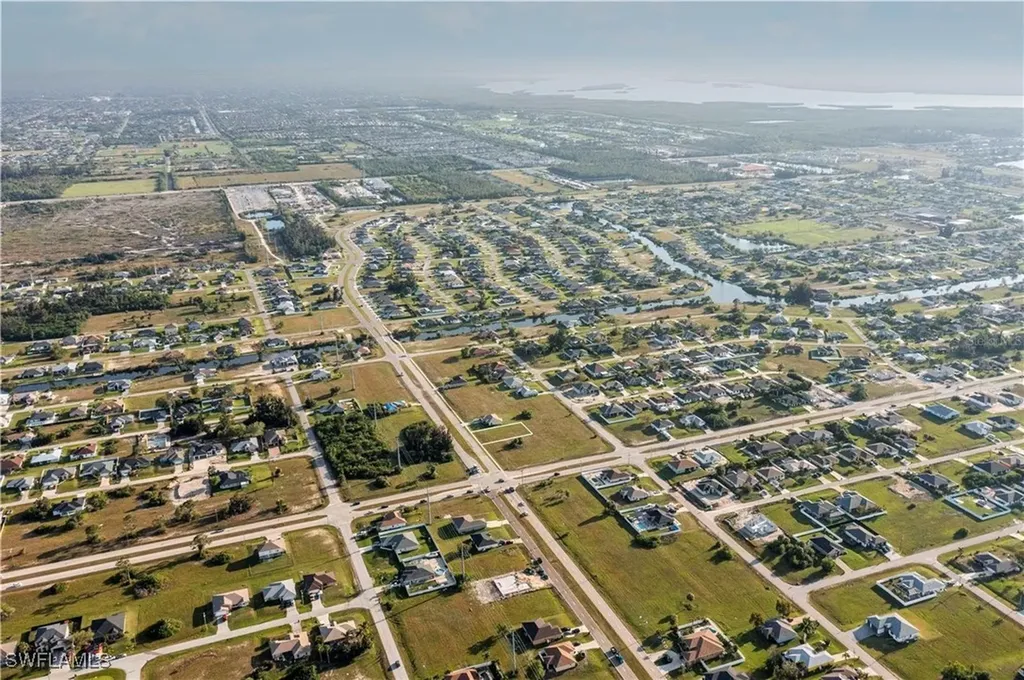 10 El Dorado Boulevard S Cape Coral FL 33991