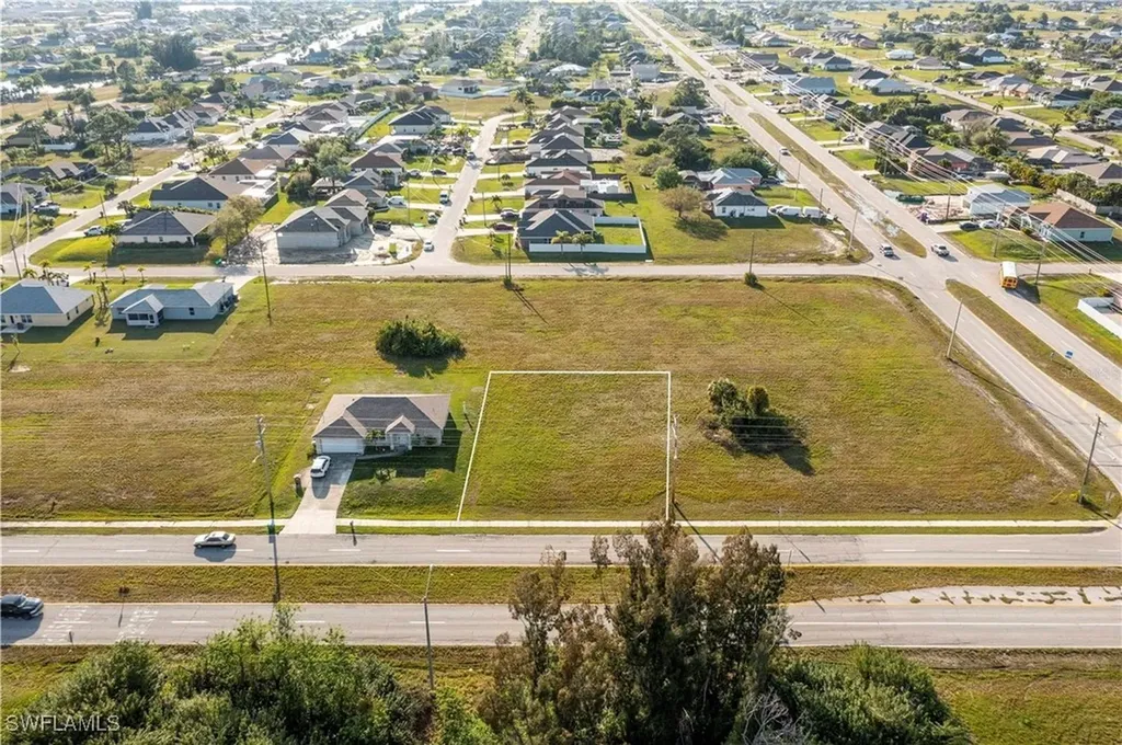 10 El Dorado Boulevard S Cape Coral FL 33991