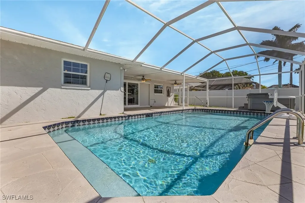 116 1st Street Bonita Springs FL 34134