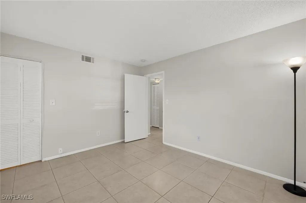 1400 Pompei Lane Naples FL 34103