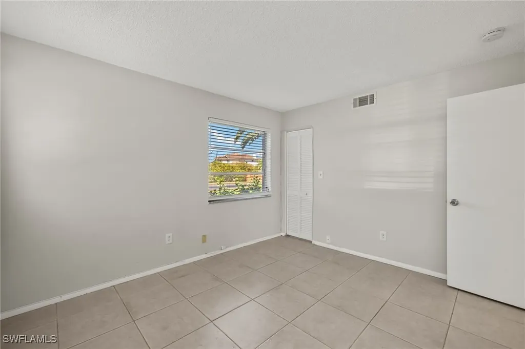 1400 Pompei Lane Naples FL 34103