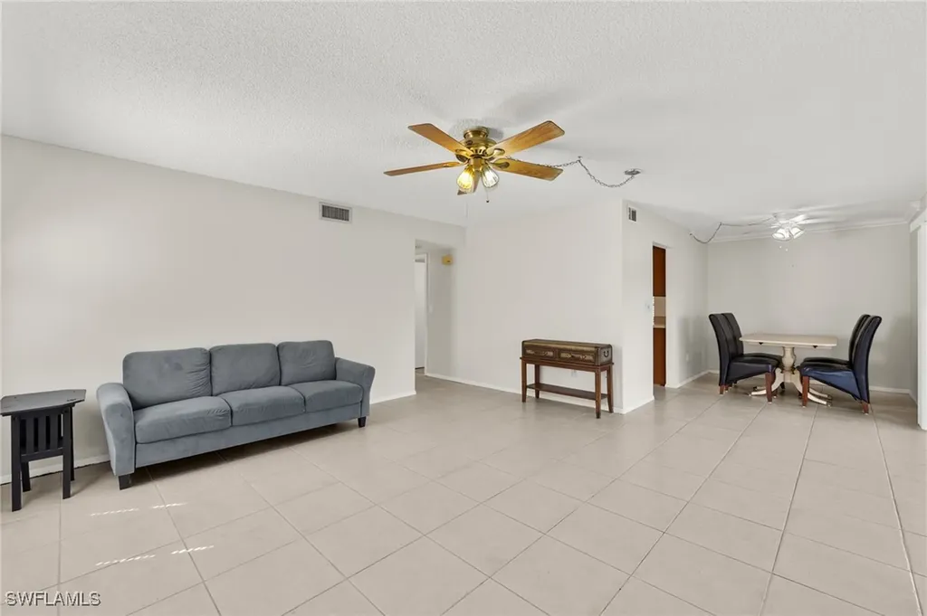 1400 Pompei Lane Naples FL 34103