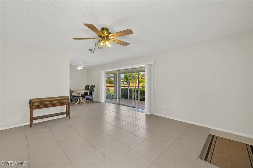 1400 Pompei Lane Naples FL 34103