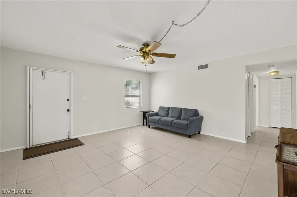 1400 Pompei Lane Naples FL 34103