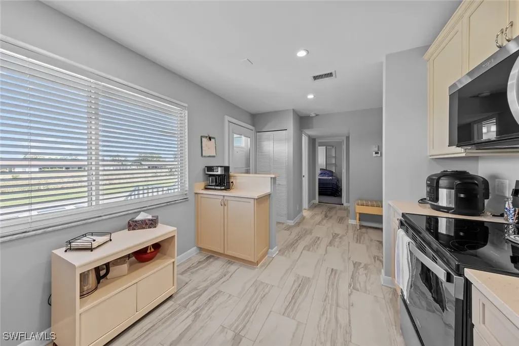 865 Teryl Road Naples FL 34112