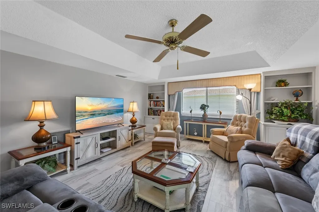 865 Teryl Road Naples FL 34112