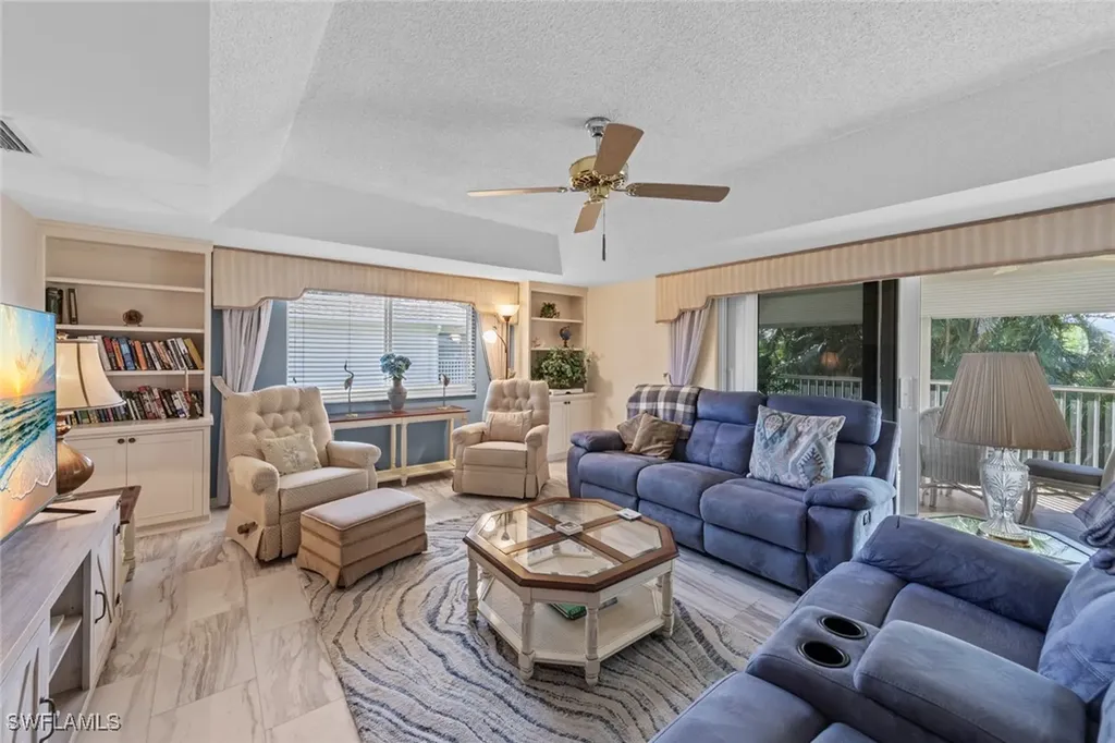865 Teryl Road Naples FL 34112
