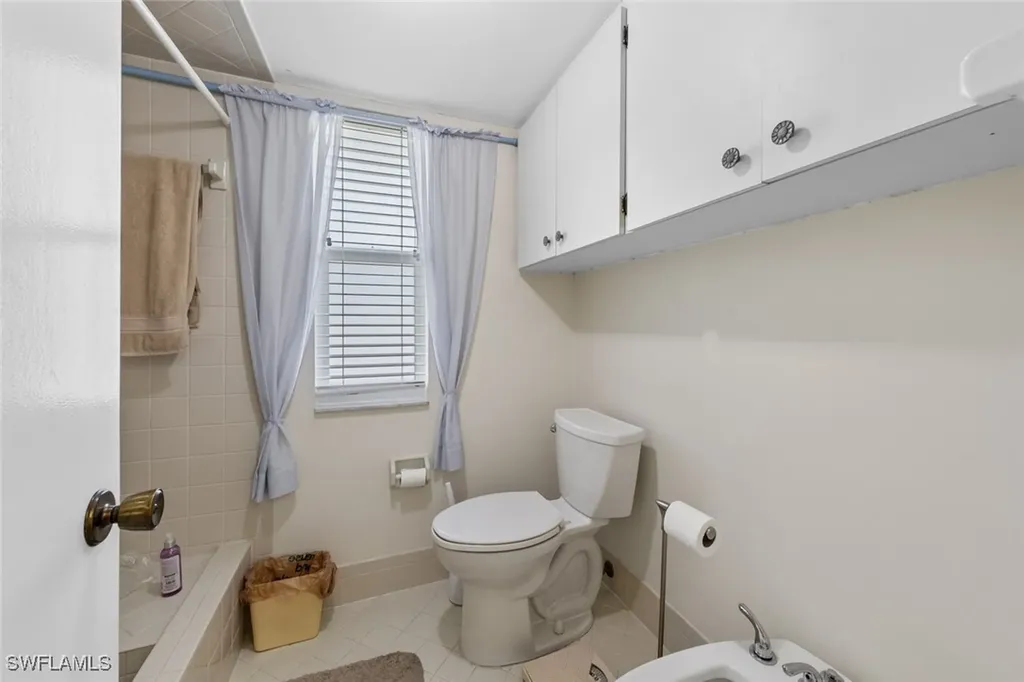 865 Teryl Road Naples FL 34112