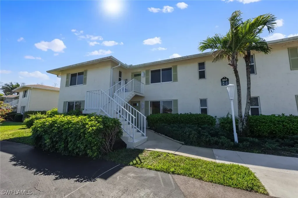 865 Teryl Road Naples FL 34112