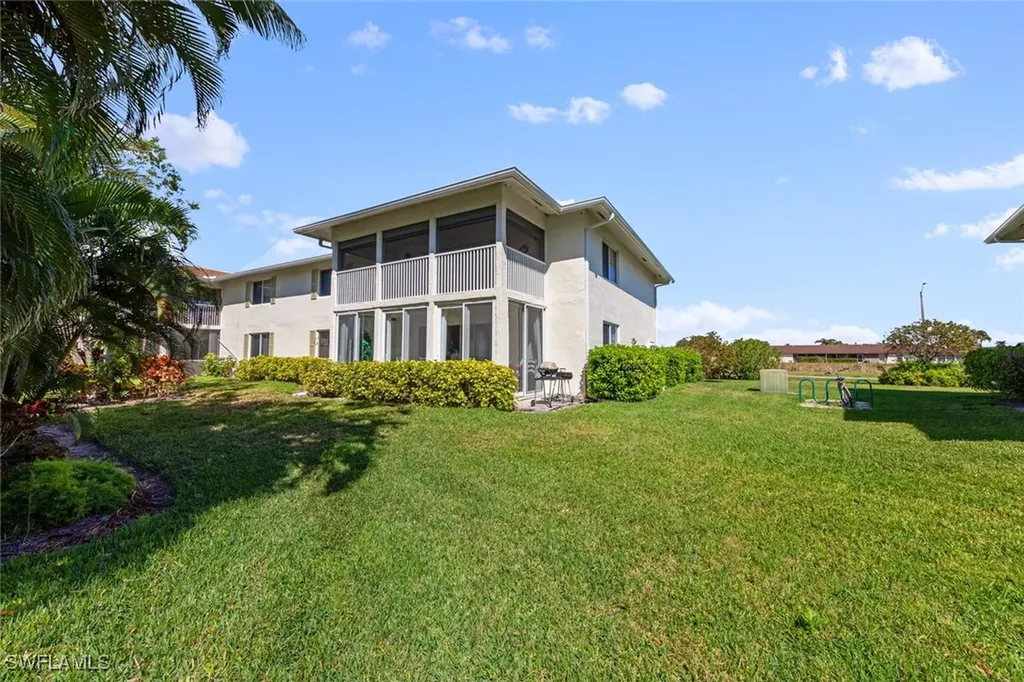 865 Teryl Road Naples FL 34112